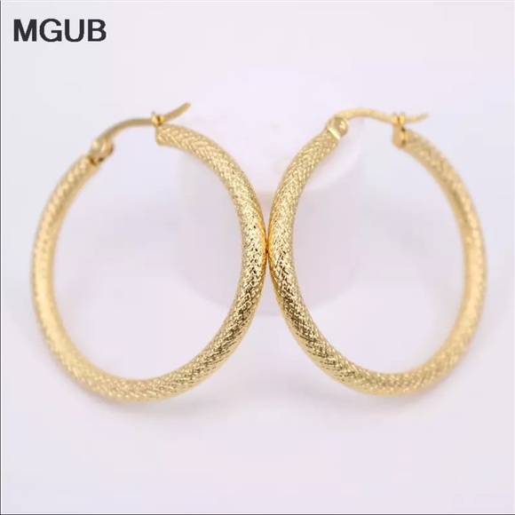New 35MM Gold Tone Stainless Steel Hoop Earrings - Picture 2 of 3
